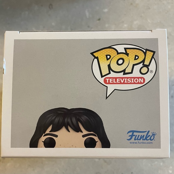 Funko POP! TV: Netflix Squid Game - Player 067: Kang Sae-byeok #1224 BNIB - Picture 5 of 8